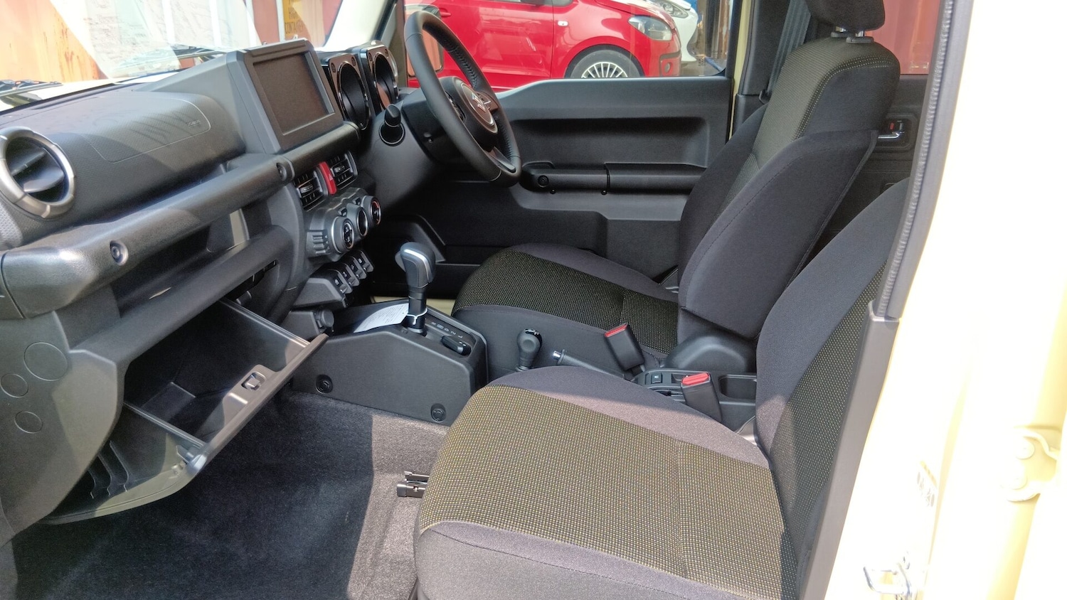 Used Suzuki Jimny 2025 for sale - 75937958: Photo 11