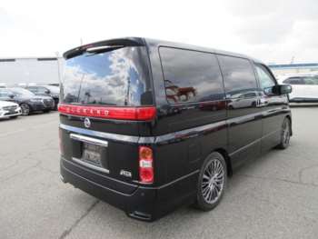 Used Nissan Elgrand 2008 for sale - 74825251: Photo