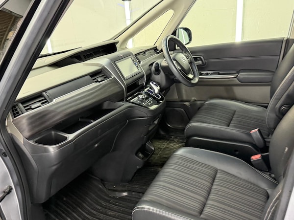 Used Honda Freed 2017 for sale - 74825379: Photo 5