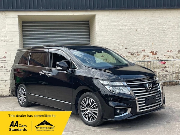 Used Nissan Elgrand 2018 for sale - 73850035: Photo 21