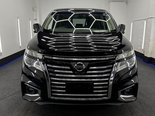 Used Nissan Elgrand 2018 for sale - 73850035: Photo 3