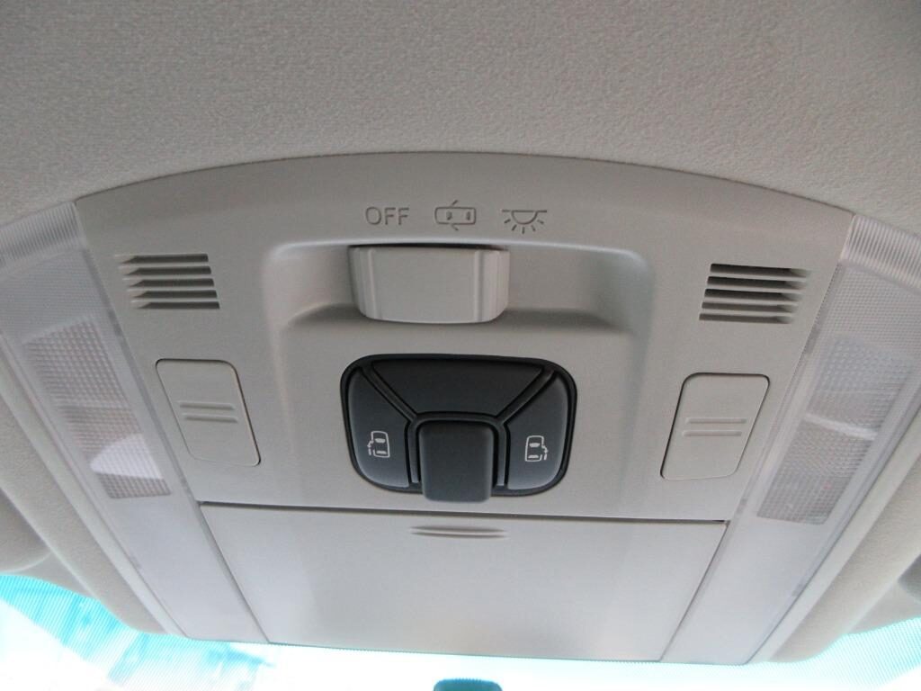 Used Toyota Alphard 2012 for sale - 77039031: Photo 16