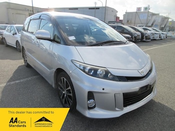 Used Toyota Estima 2012 for sale - 77001308: Photo