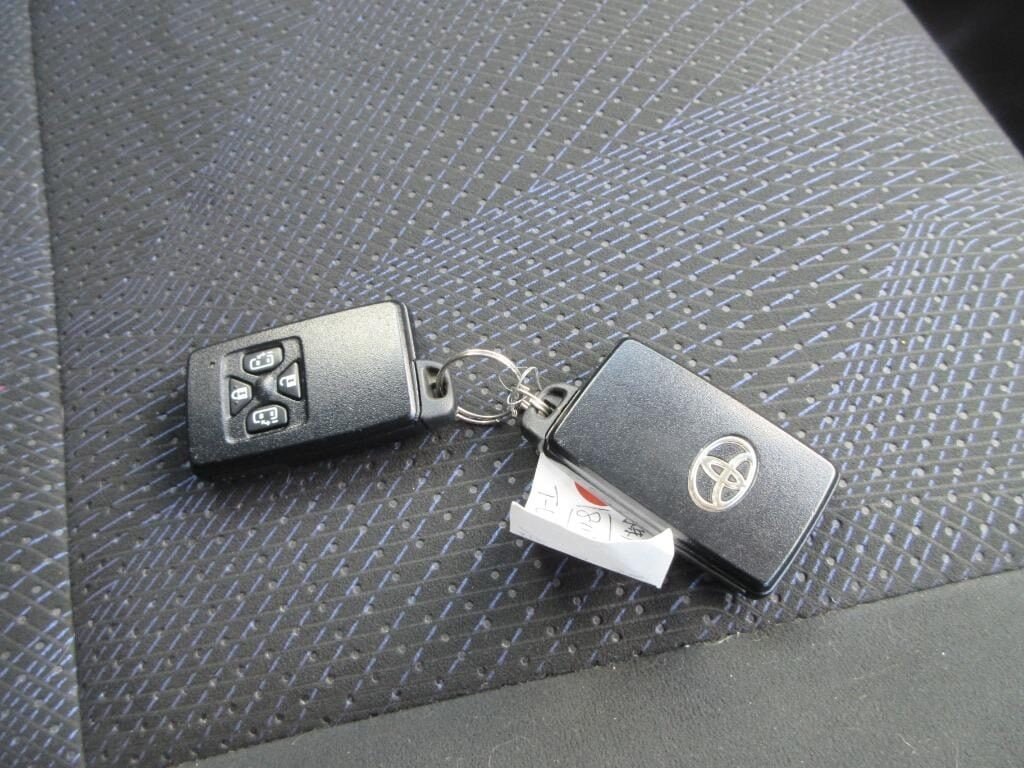 Used Toyota Estima 2012 for sale - 77001308: Photo 23