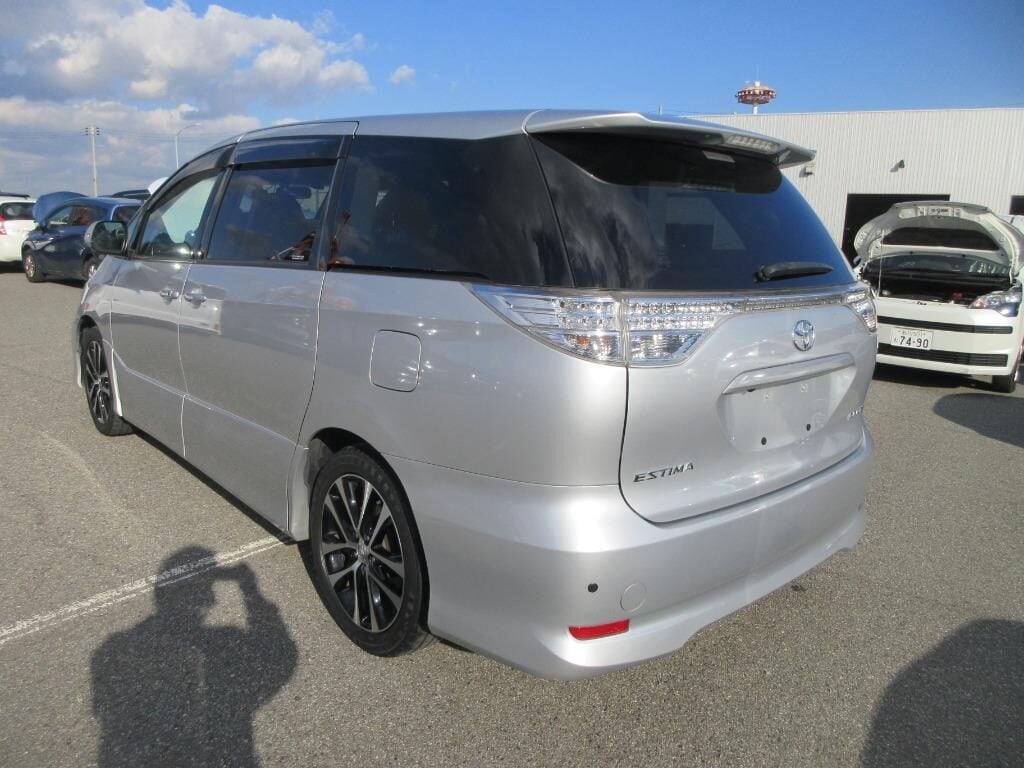 Used Toyota Estima 2012 for sale - 77001308: Photo 7