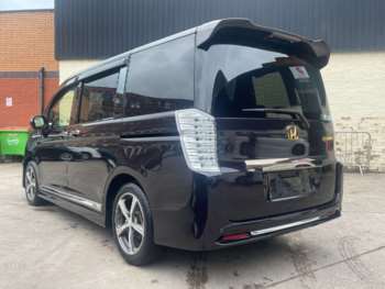 Used Honda Stepwagon 2014 for sale - 73850061: Photo