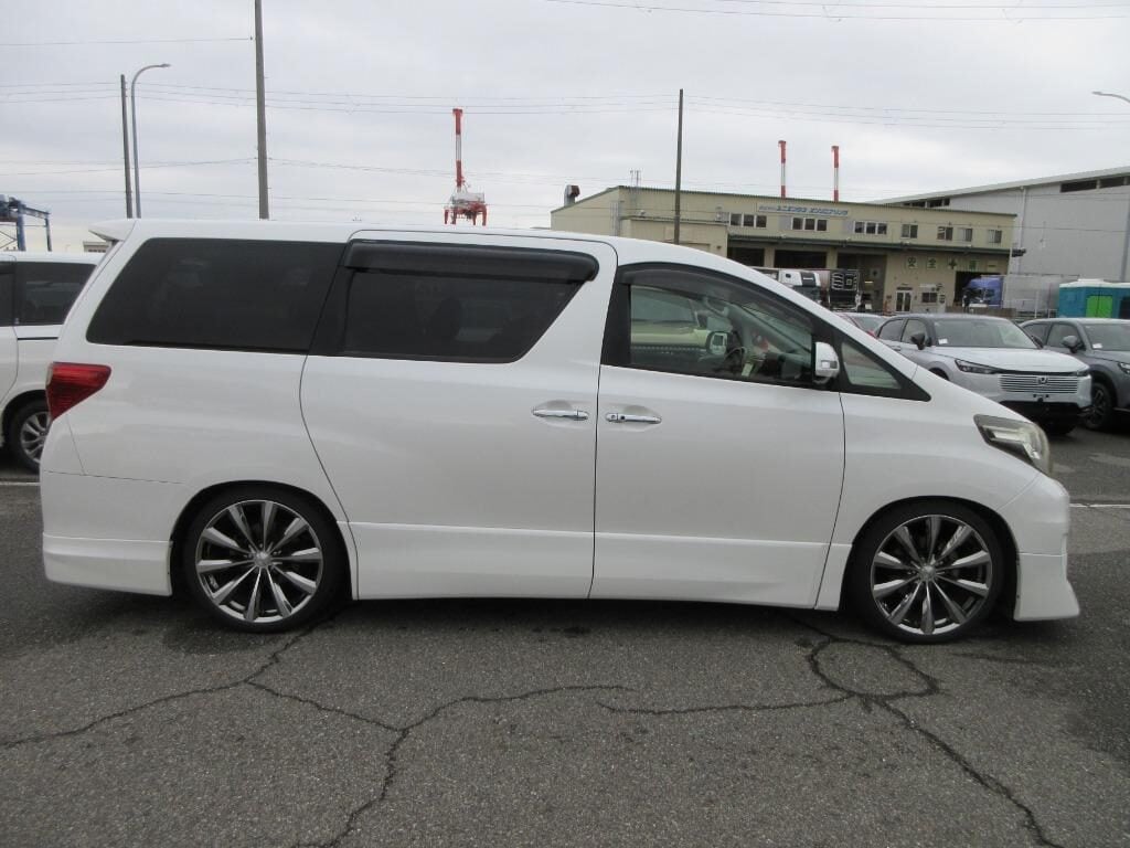Used Toyota Alphard 2012 for sale - 76312223: Photo 3