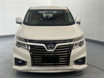 Used Nissan Elgrand 2018 for sale - 73850033: Photo