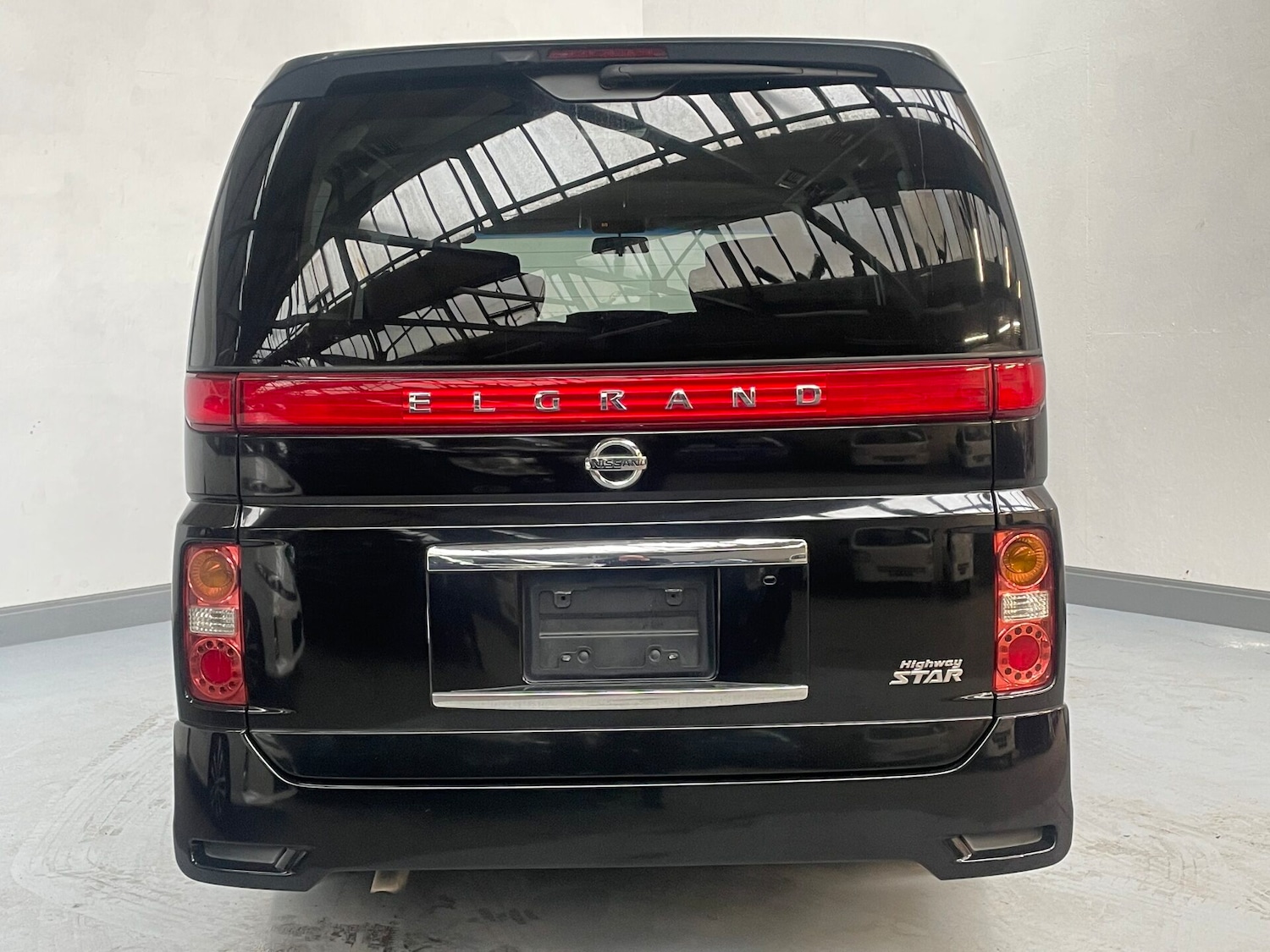 Used Nissan Elgrand 2007 for sale - 77039045: Photo 8