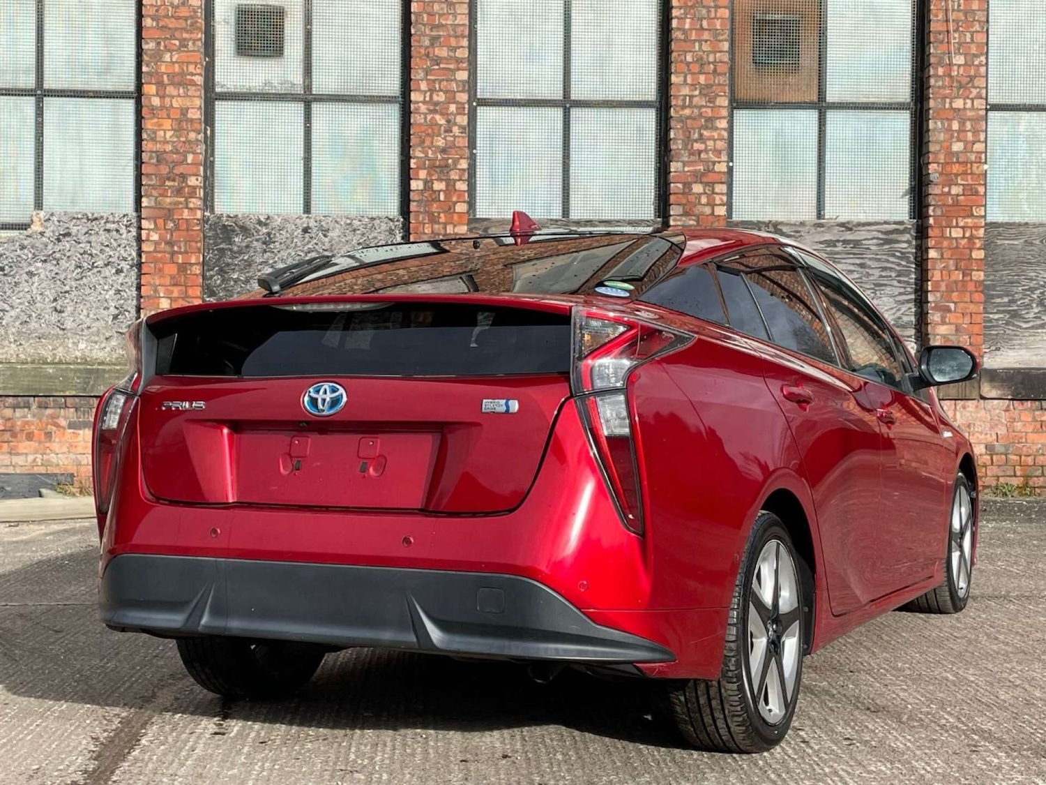 Used Toyota Prius 2016 for sale - 77039051: Photo 9