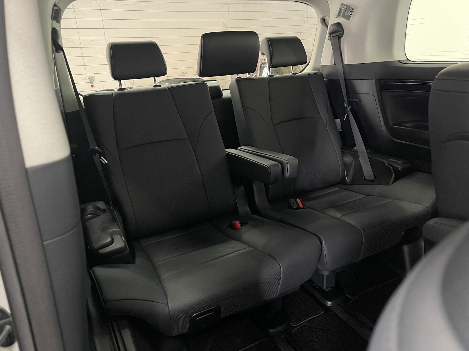 Used Toyota Alphard 2025 for sale - 77039017: Photo 13