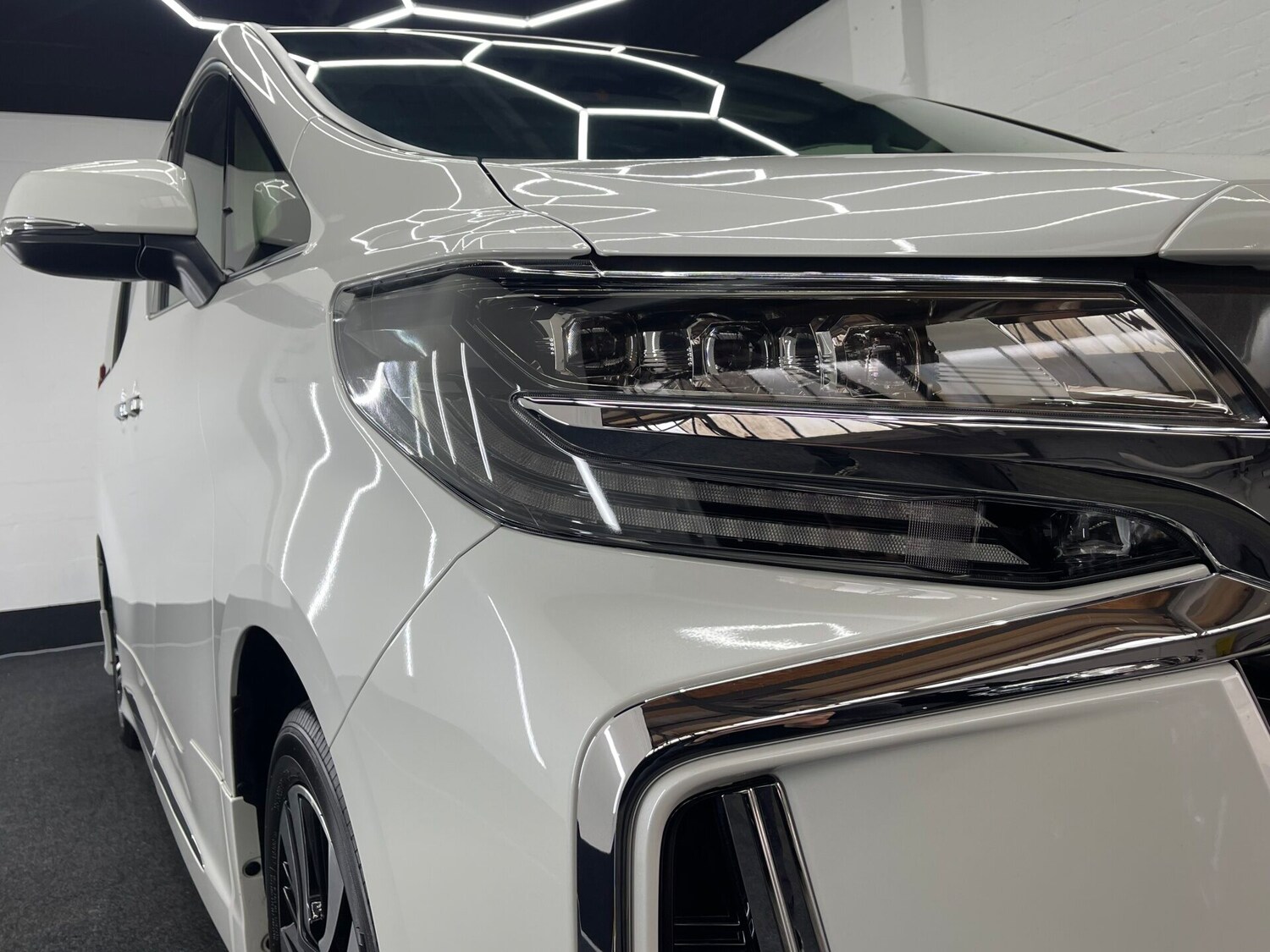 Used Toyota Alphard 2025 for sale - 77039017: Photo 22