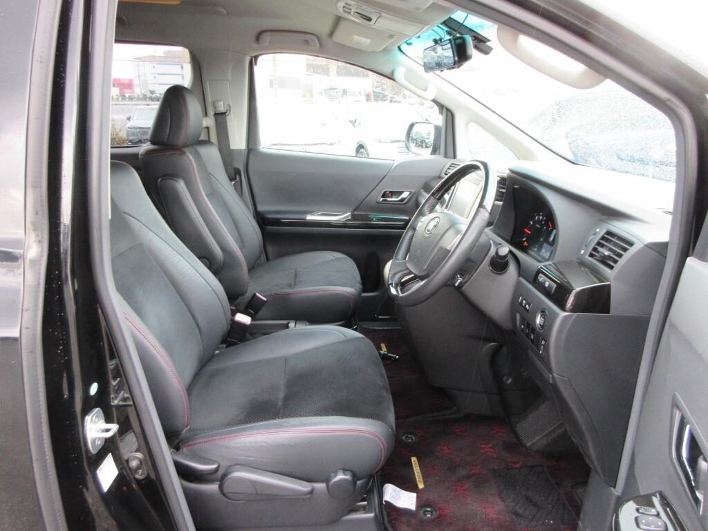 Used Toyota Vellfire 2012 for sale - 76064036: Photo 10
