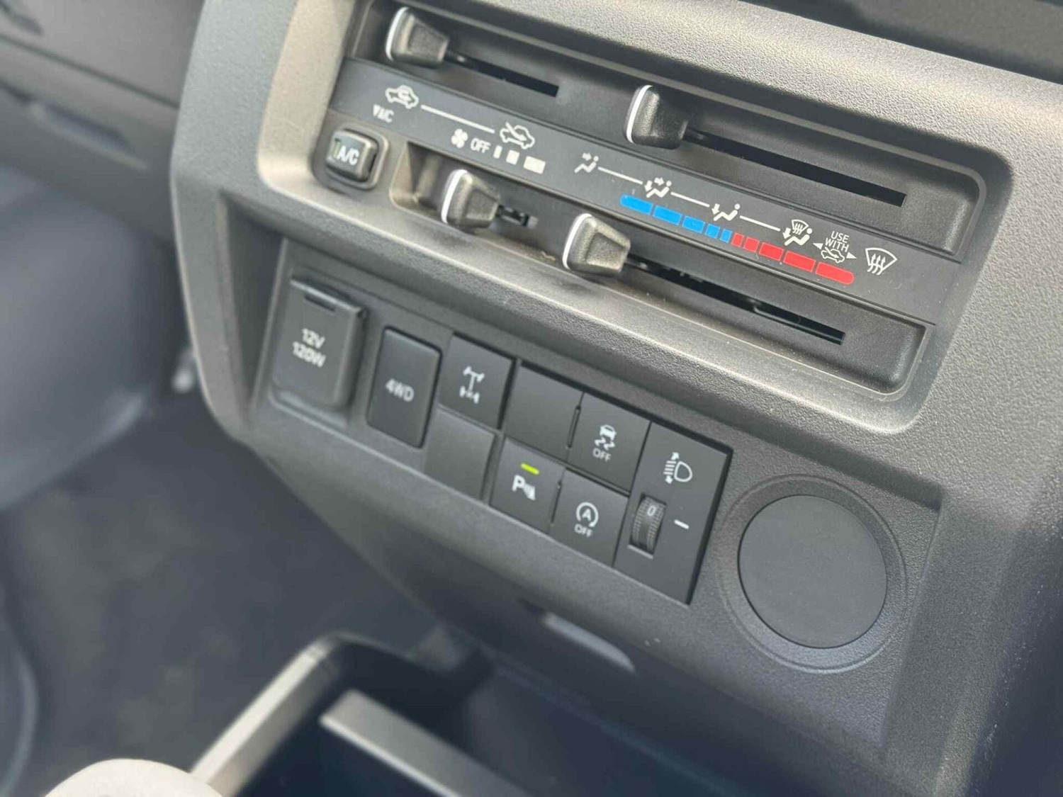 Used Daihatsu Hijet 2024 for sale - 77482243: Photo 11