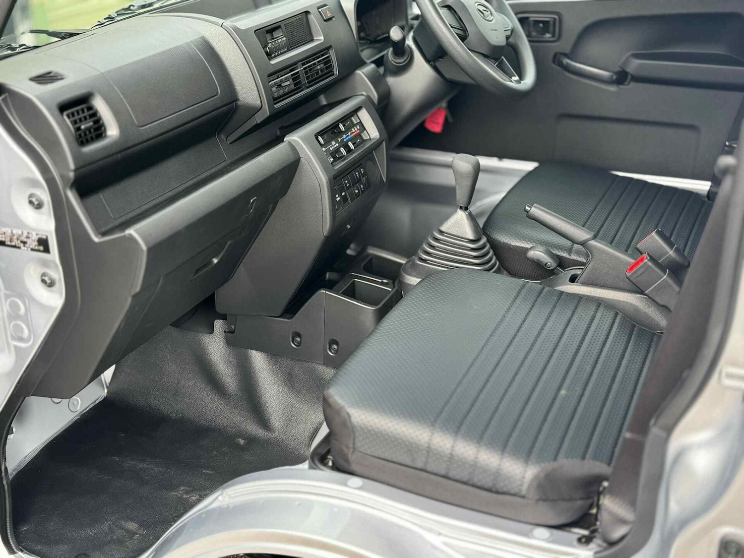 Used Daihatsu Hijet 2024 for sale - 77482243: Photo 8