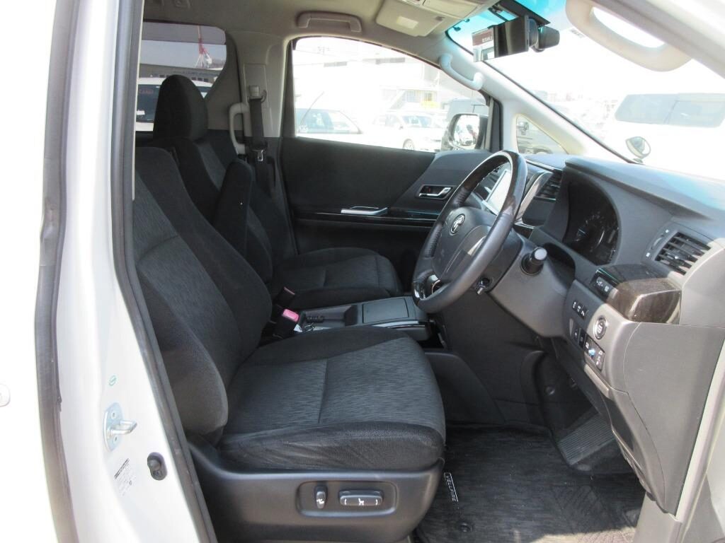 Used Toyota Vellfire 2013 for sale - 77039004: Photo 28