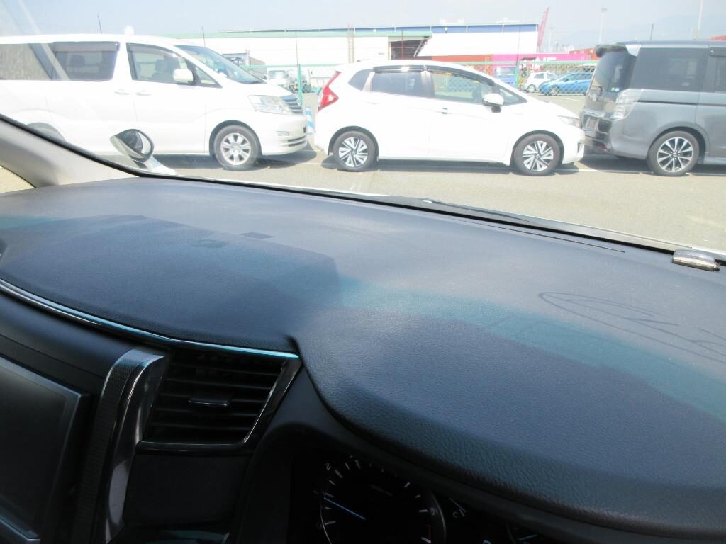 Used Toyota Vellfire 2013 for sale - 77039004: Photo 34