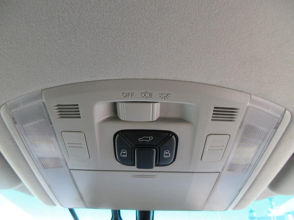 Used Toyota Vellfire 2013 for sale - 77039004: Photo 9