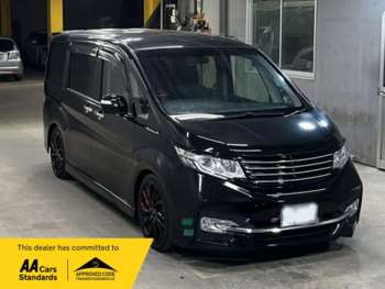 2015 (15) - RP3 1.5 Turbo Spada Waku Waku Tailgate + 8 Seats 5-Door