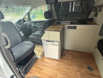 Used Toyota Alphard undefined for sale - 77039044: Photo