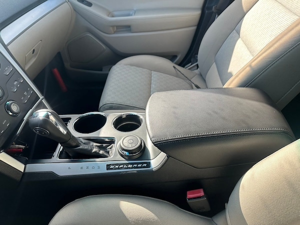 Used Ford Explorer 2011 for sale - 75422383: Photo 9