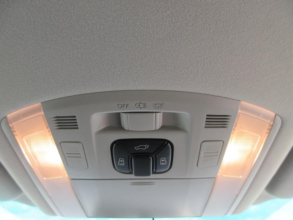 Used Toyota Vellfire 2009 for sale - 77039050: Photo 18