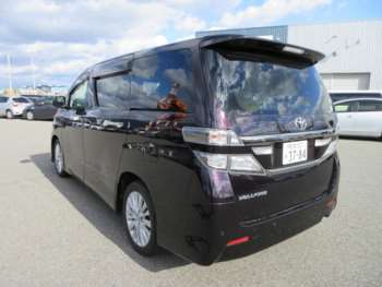 Used Toyota Vellfire 2013 for sale - 74825604: Photo