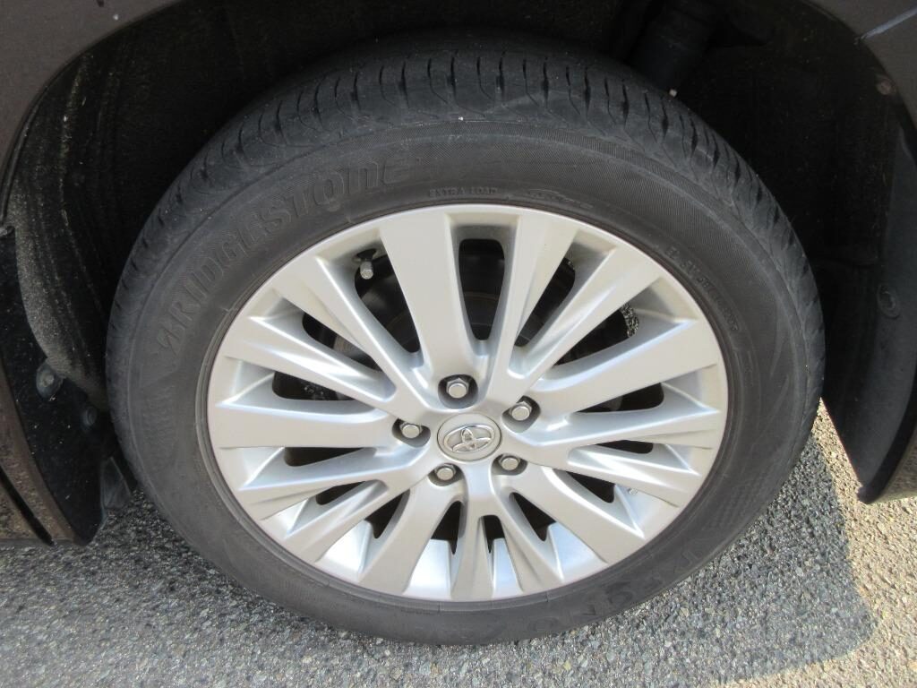 Used Toyota Vellfire 2013 for sale - 77541486: Photo 31