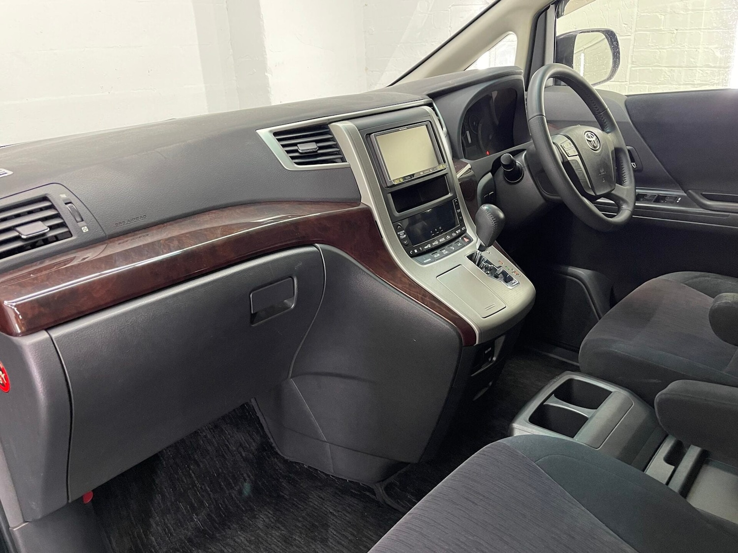 Used Toyota Vellfire 2013 for sale - 77039039: Photo 20