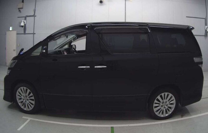 Used Toyota Vellfire 2013 for sale - 77039039: Photo 6