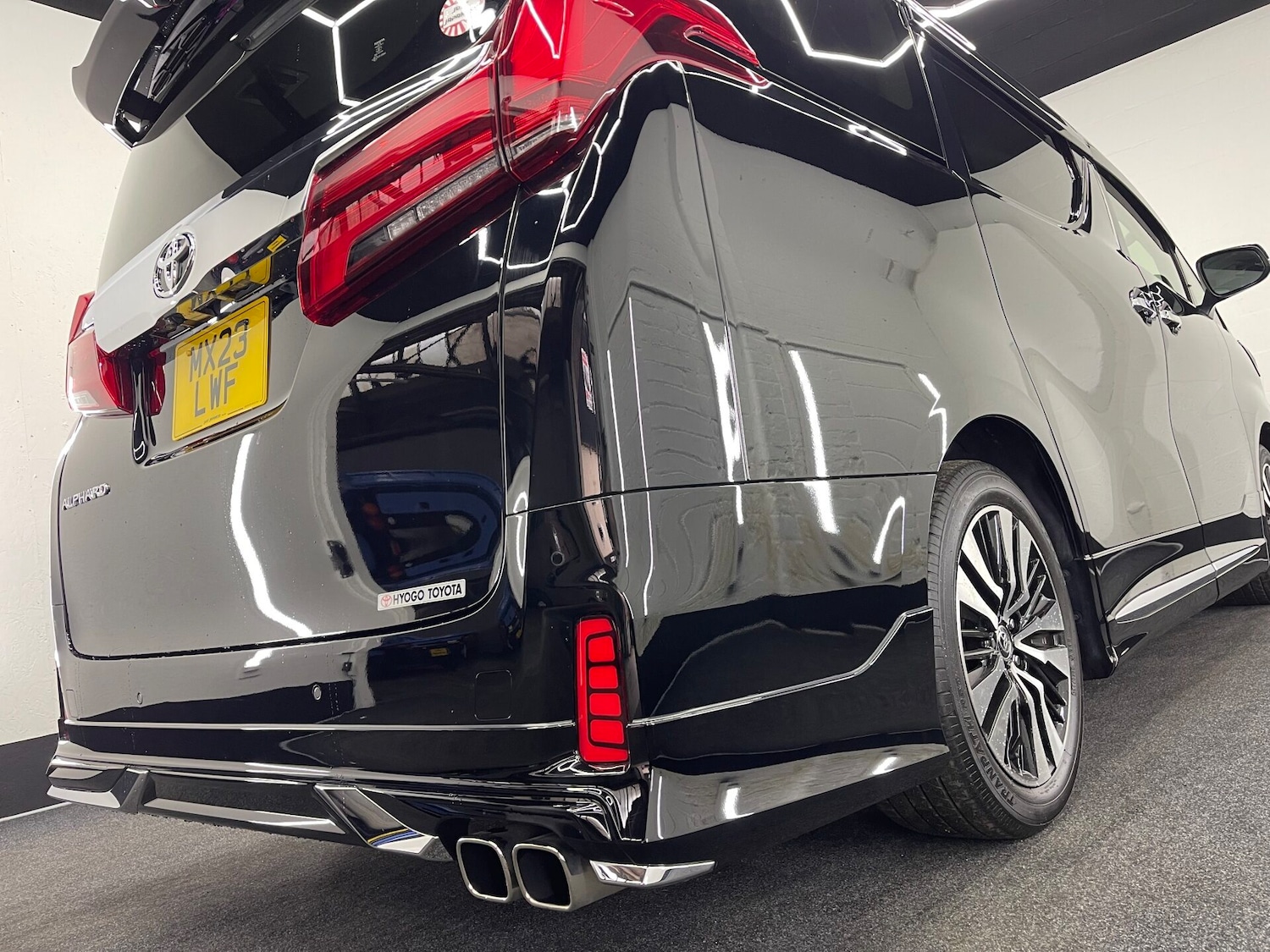 Used Toyota Alphard 2025 for sale - 77039056: Photo 17