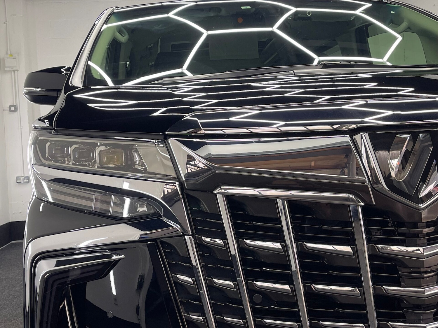 Used Toyota Alphard 2025 for sale - 77039056: Photo 22