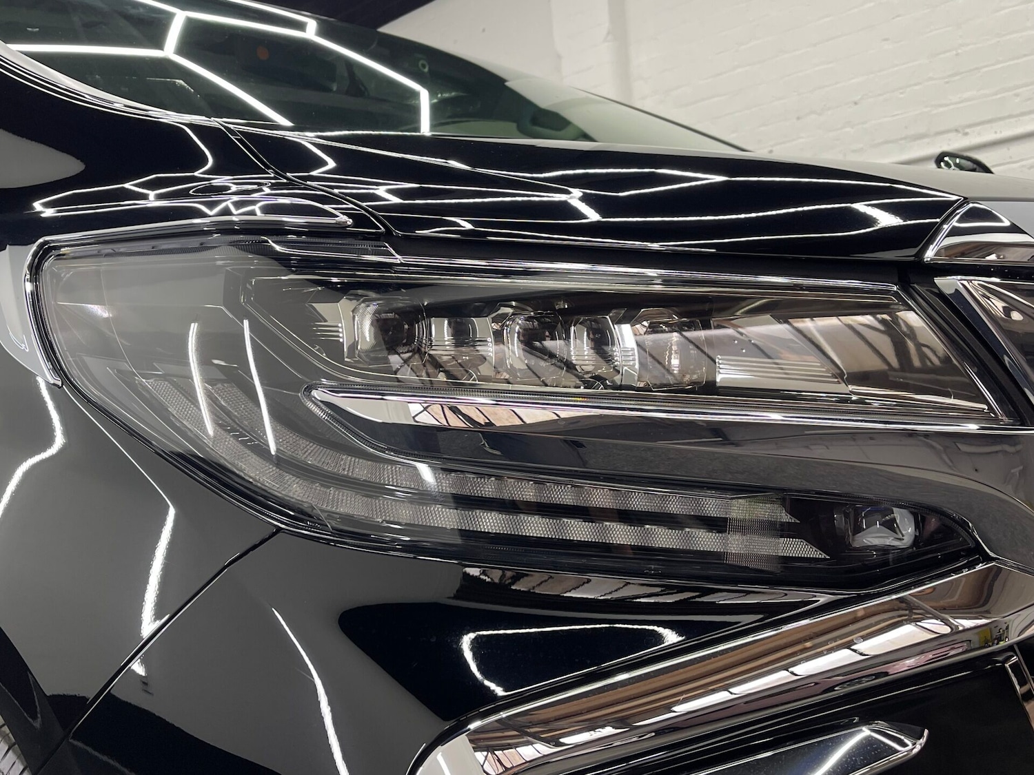 Used Toyota Alphard 2025 for sale - 77039056: Photo 24