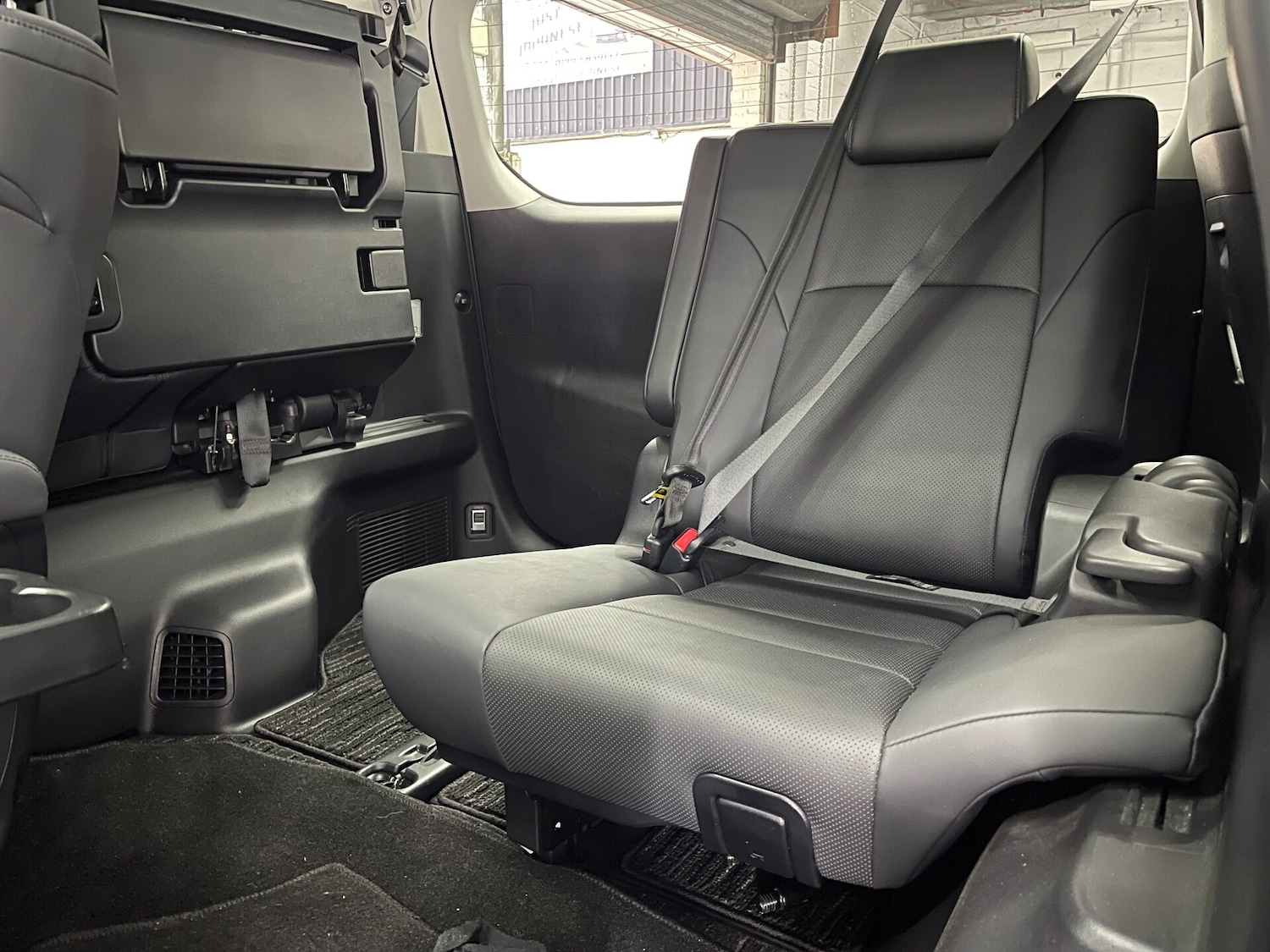 Used Toyota Alphard 2025 for sale - 77039056: Photo 31