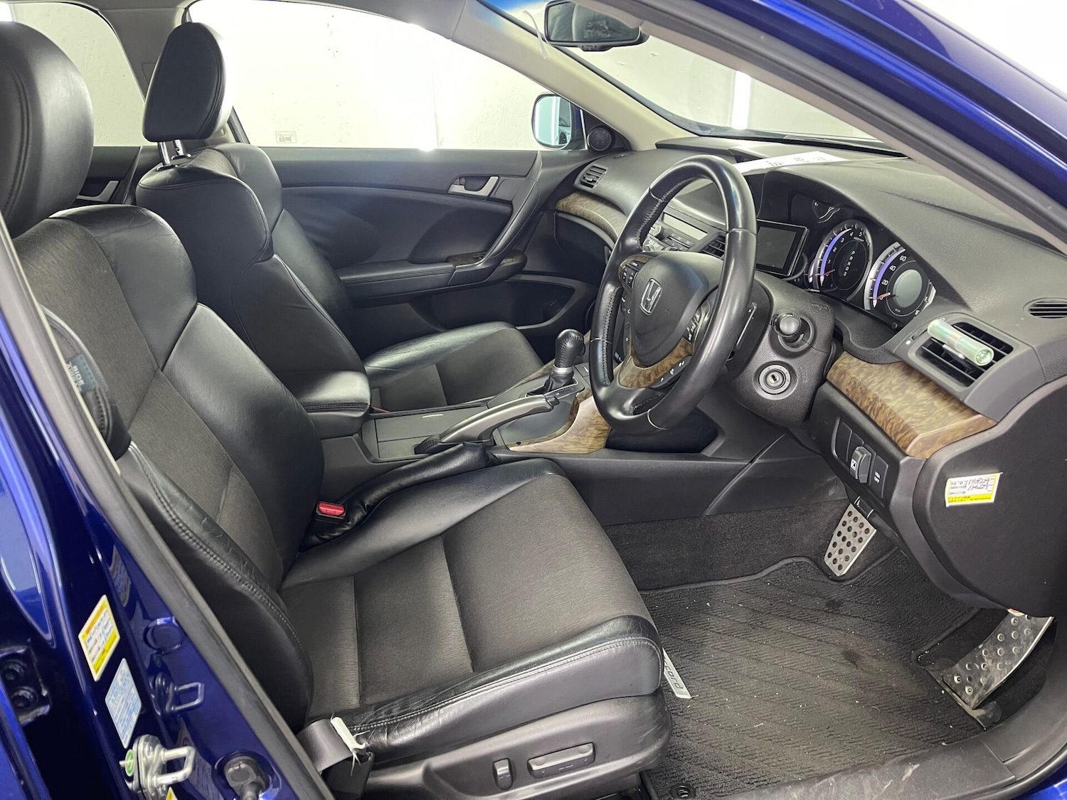 Used Honda Accord 2009 for sale - 77039019: Photo 5