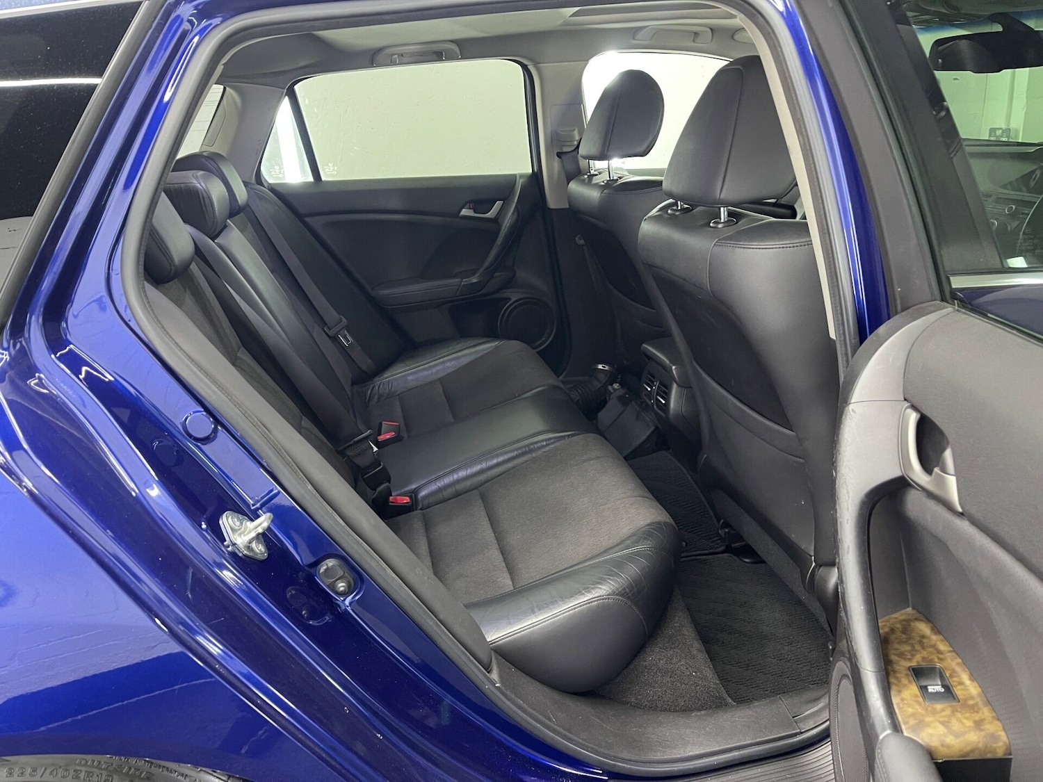 Used Honda Accord 2009 for sale - 77039019: Photo 6