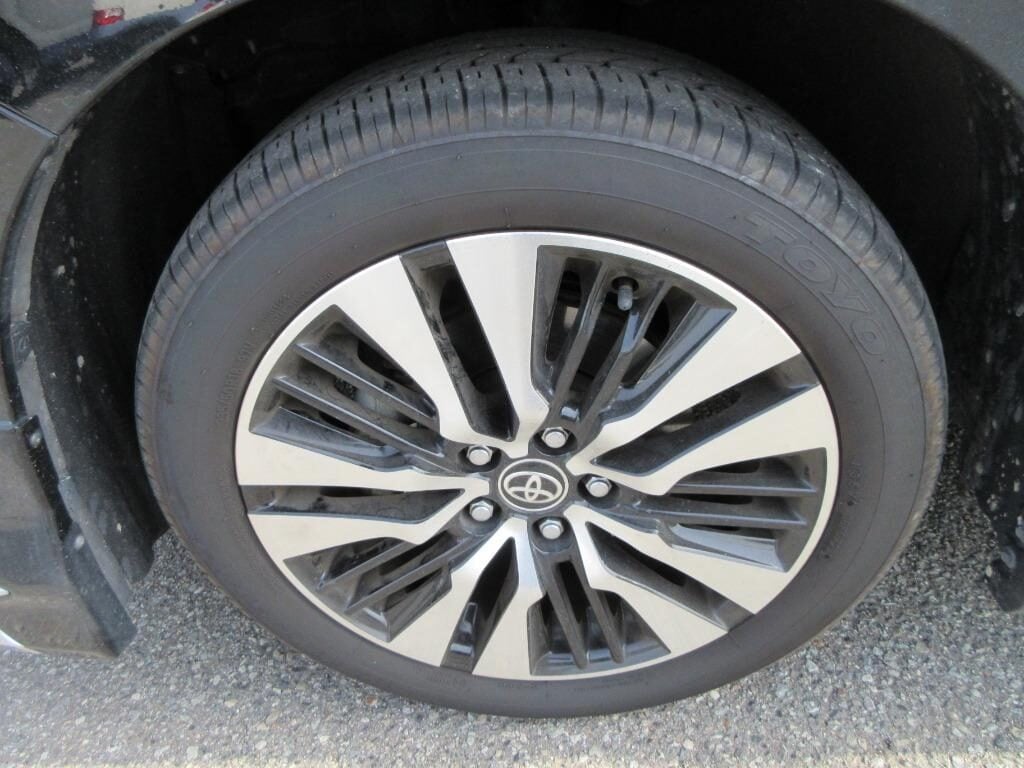 Vehicle 28