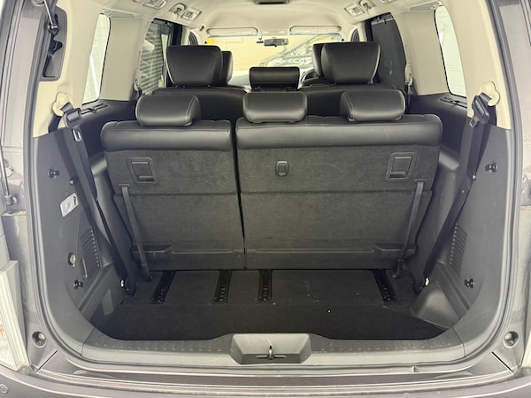 Used Nissan Elgrand 2016 for sale - 73850052: Photo 17