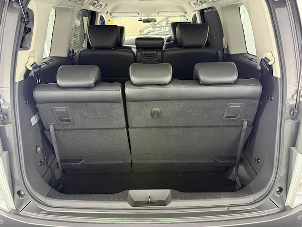 Used Nissan Elgrand 2016 for sale - 73850052: Photo 19