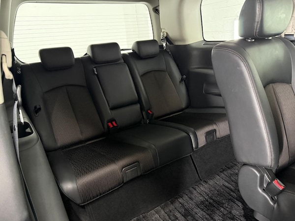 Used Nissan Elgrand 2016 for sale - 73850052: Photo 20