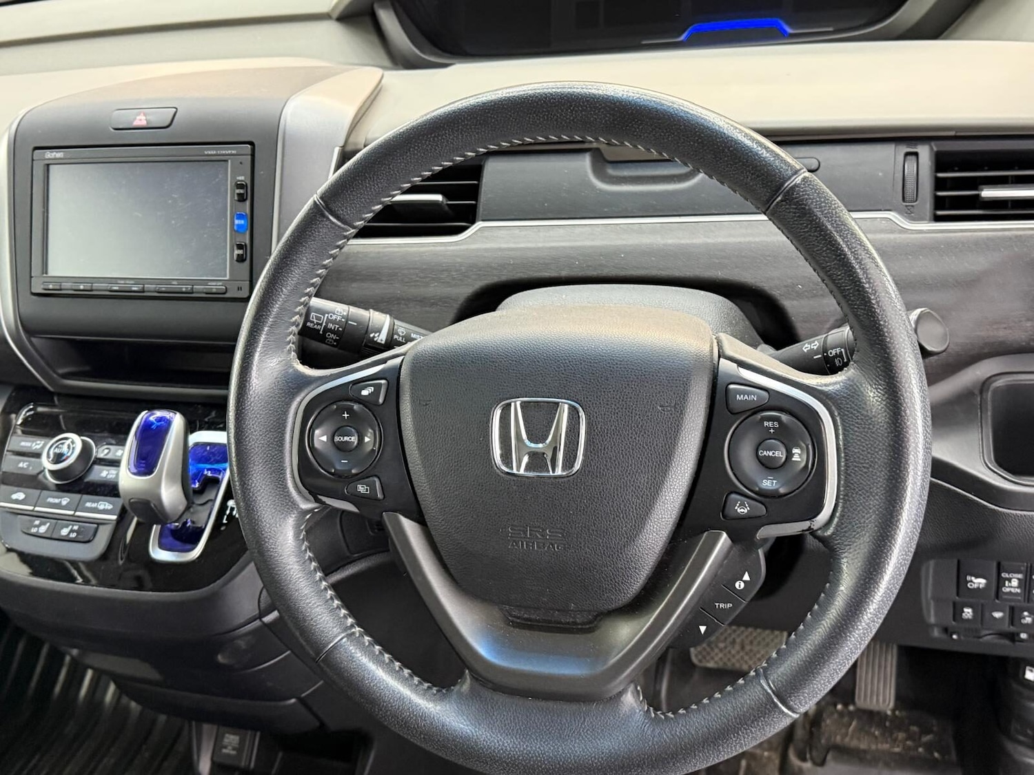 Used Honda Freed 2017 for sale - 77039008: Photo 9