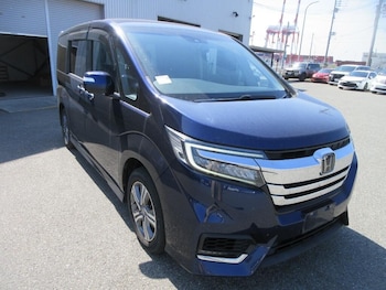 Used Honda Stepwagon 2021 for sale - 78848000: Photo