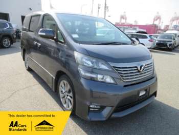 2010 (10) - 2.4 Z + 7 Seats 5-Door