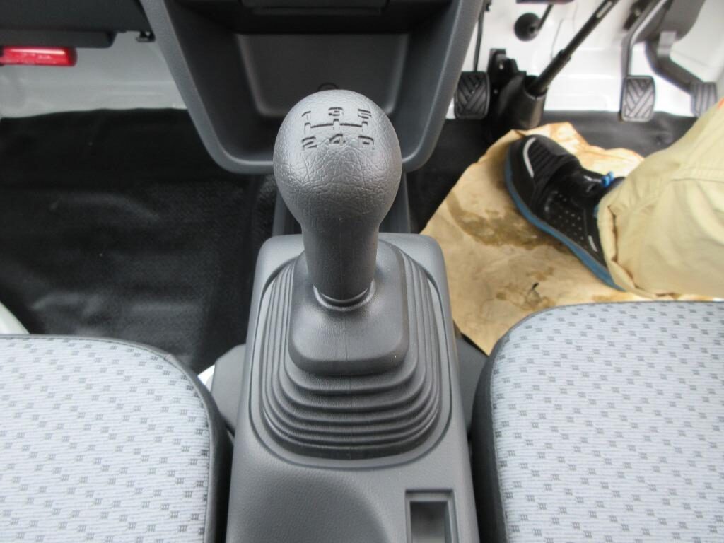 Used Nissan NT100 Clipper 2024 for sale - 77039001: Photo 18