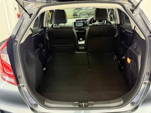 Used Honda Fit 2017 for sale - 74824796: Photo 15