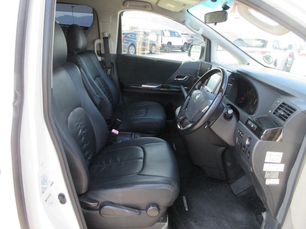 Used Toyota Vellfire 2012 for sale - 77039086: Photo 17