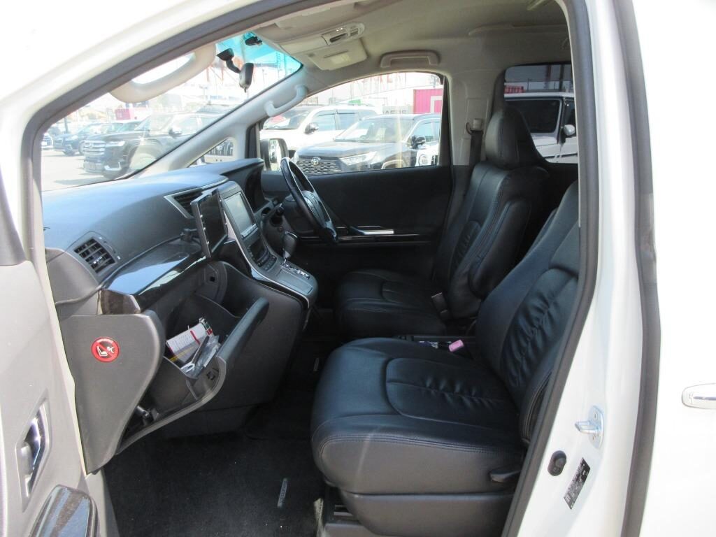 Used Toyota Vellfire 2012 for sale - 77039086: Photo 18