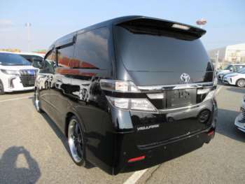 Used Toyota Vellfire 2011 for sale - 74824929: Photo