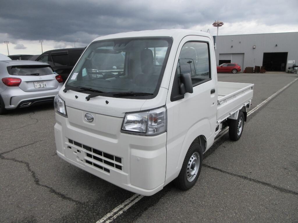 Used Daihatsu Hijet 2024 for sale - 76064030: Photo 8