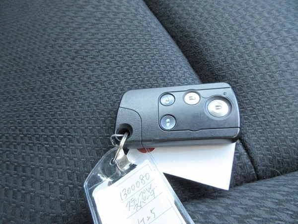 Used Honda Stepwagon 2013 for sale - 75425832: Photo 19